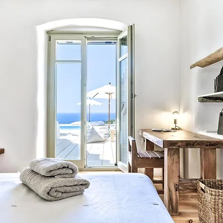 Ekavi Filizi - Seaside Just Outside Of