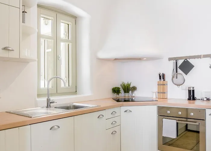 Ekavi Filizi - Seaside Just Outside Of Villa