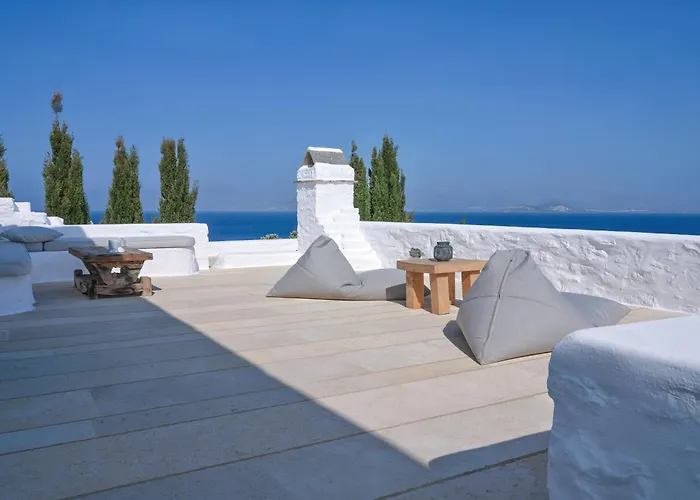 Ekavi Filizi - Seaside Just Outside Of Villa Naousa